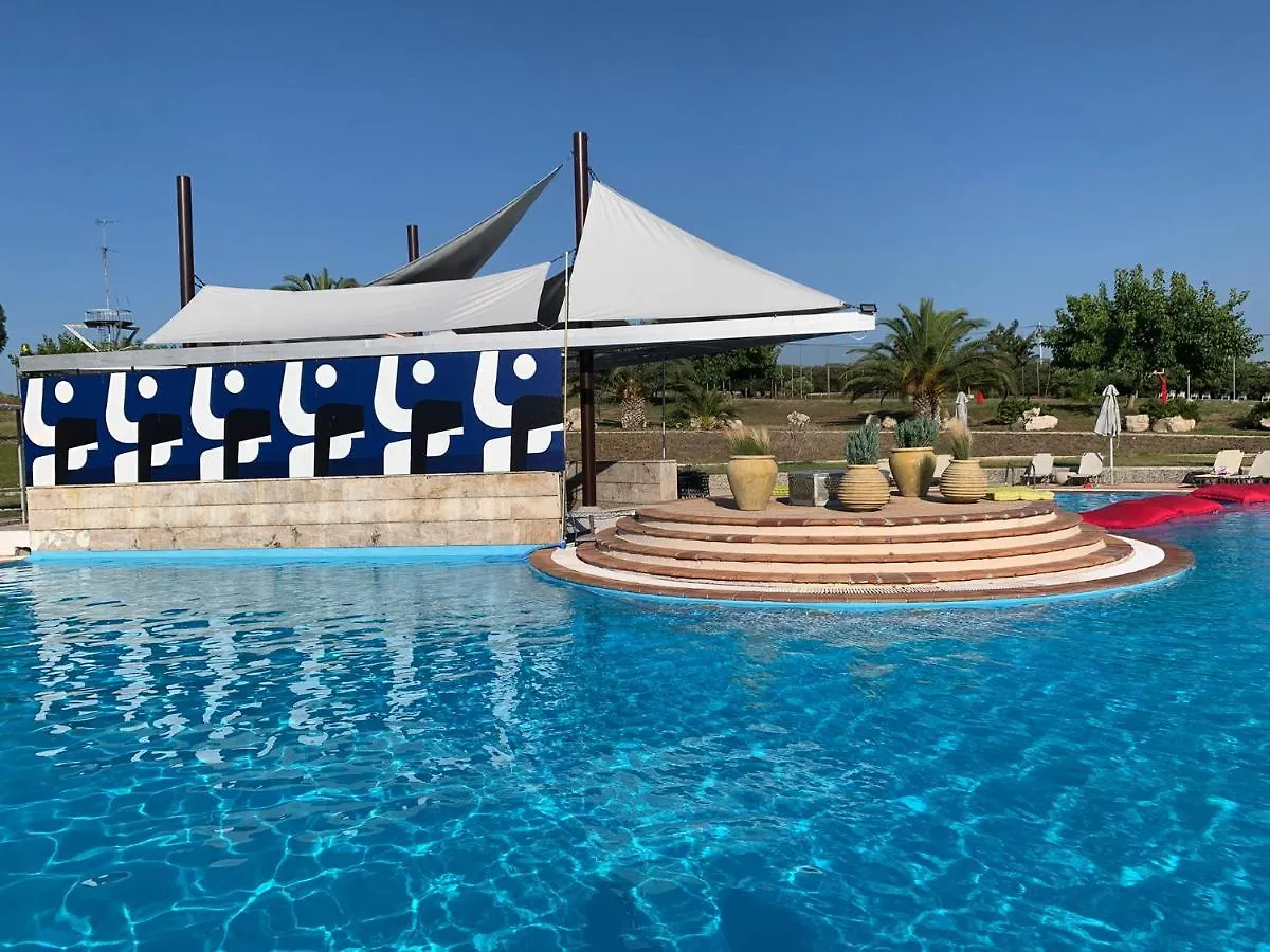 Olia Sea View Shared Pool Villa, Néa Fókaia