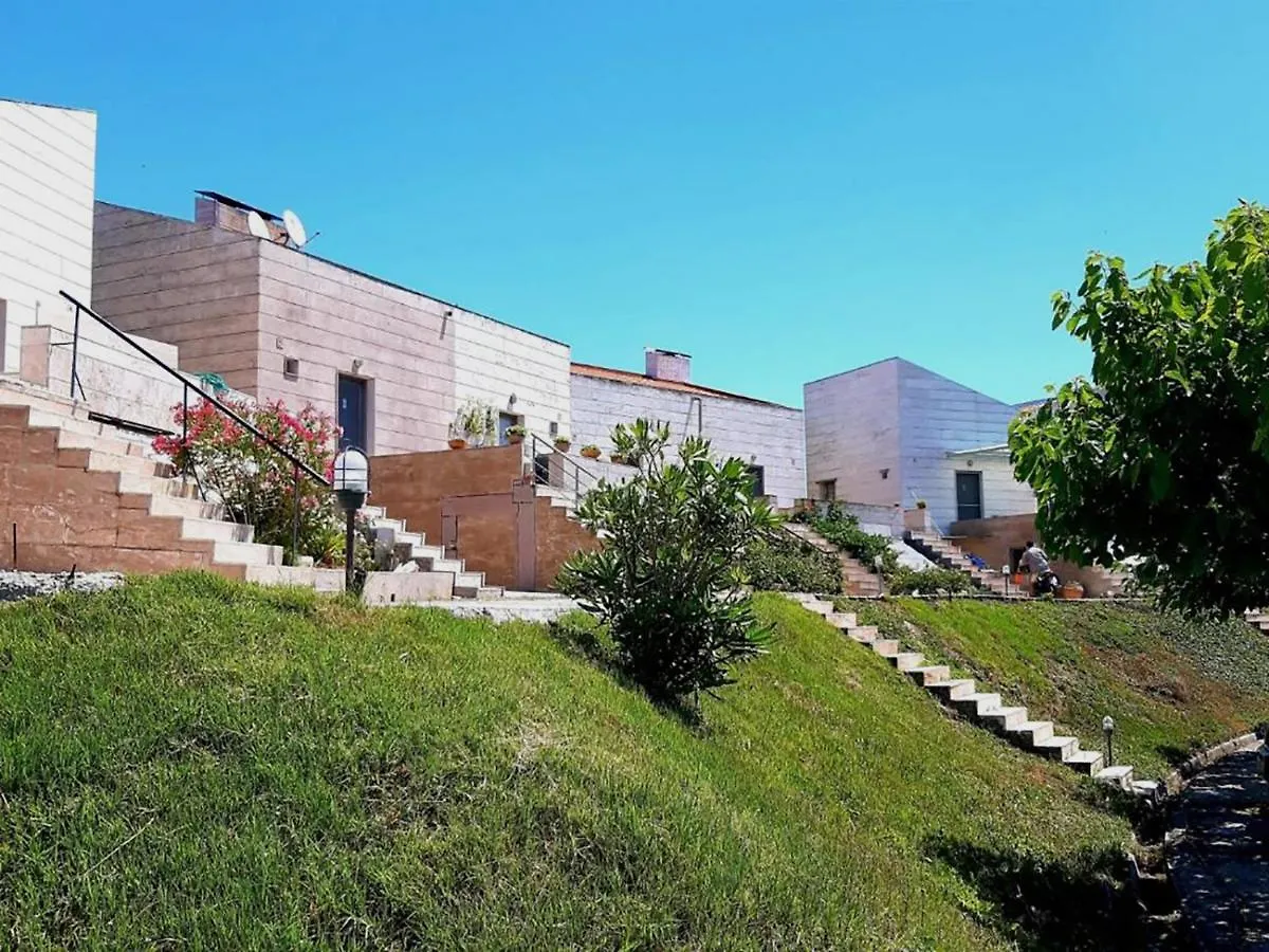 Olia Sea View Shared Pool Villa, Néa Fókaia اليونان