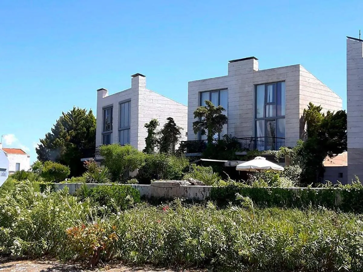 Olia Sea View Shared Pool Villa, Nea Fokea Holiday home